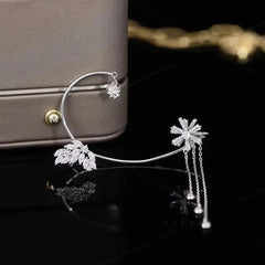 Earcuff Mariposa con Flor Giradora